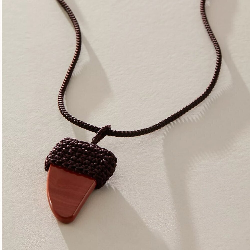 NWT Free People Eleanor Pendant Necklace in Red Agate - Picture 2 of 2